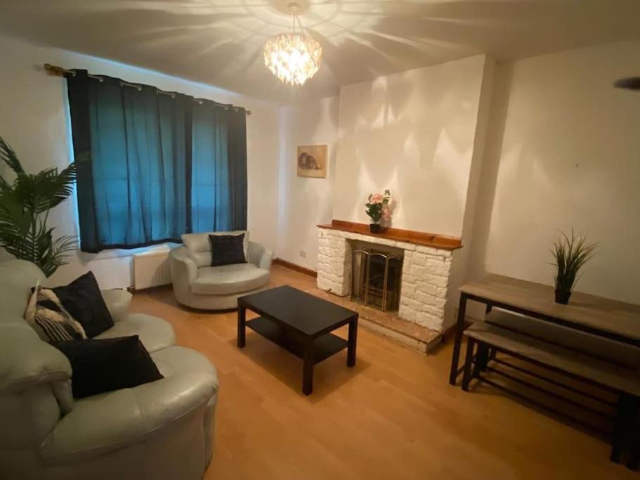 Glasgow Excellent lodging home