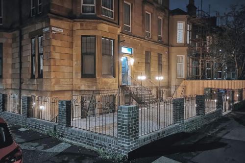 S.H Apartments, Glasgow – Updated 2023 Prices